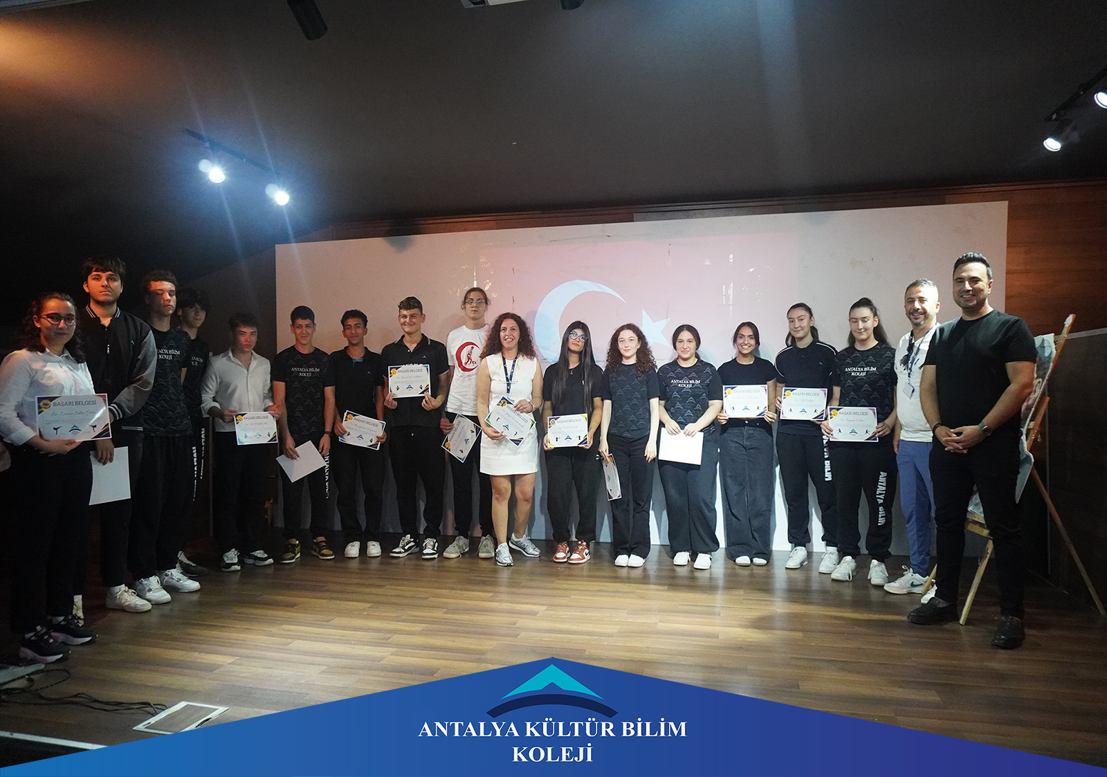 Okulumuzda 19 Mayıs Coşkuyla Kutlandı